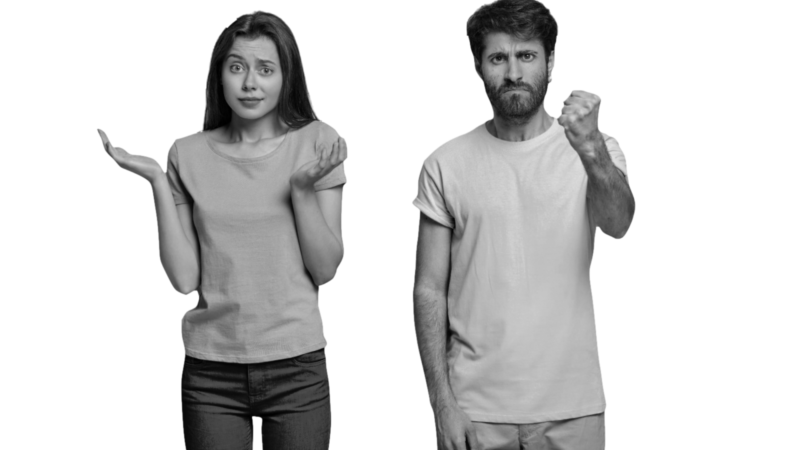 Hombre y mujer acudiendo a terapia de pareja